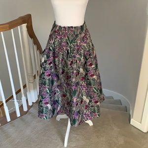 Never worn. Jacquard full skirt :)